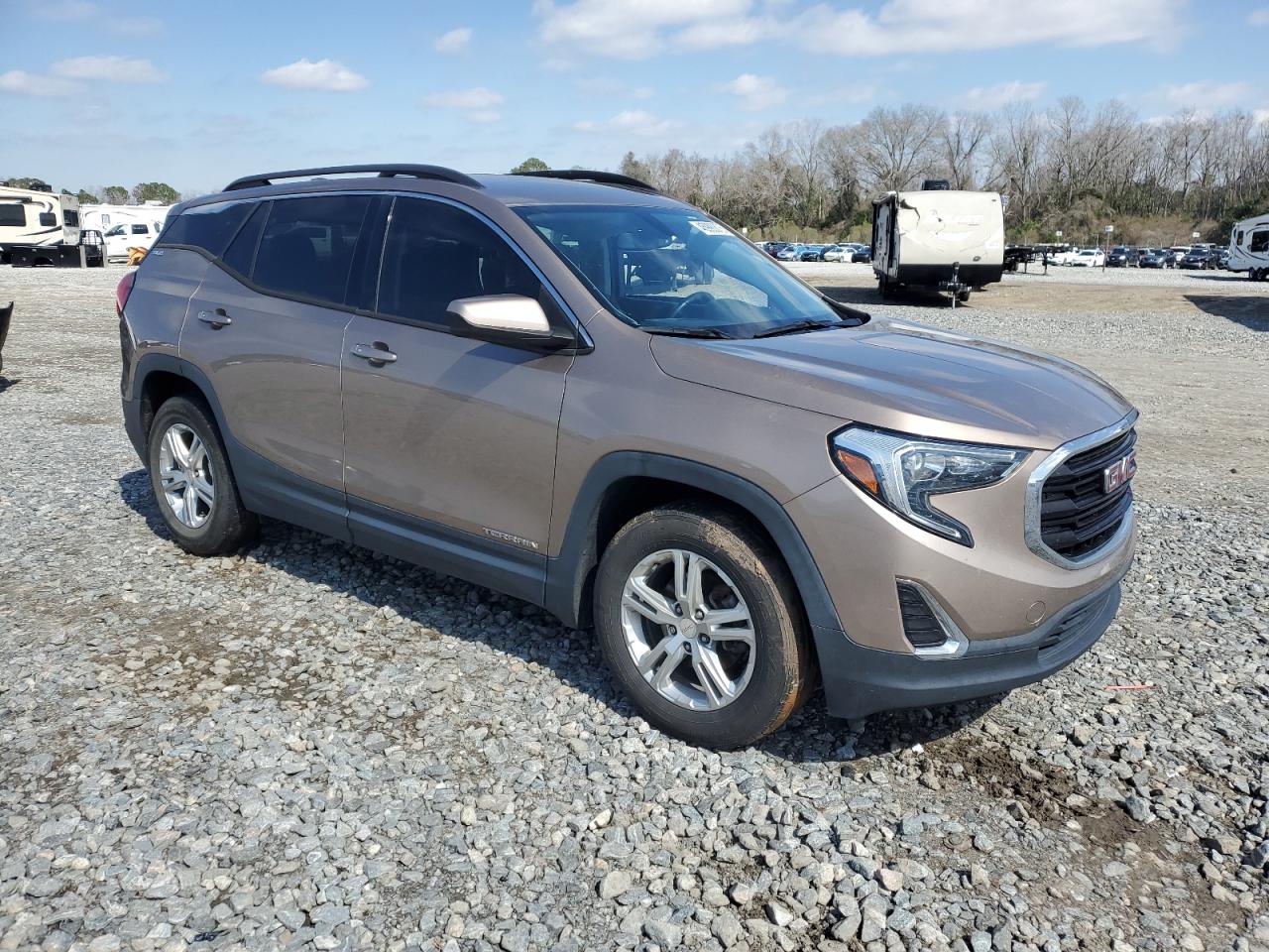 2018 GMC Terrain - Image 4