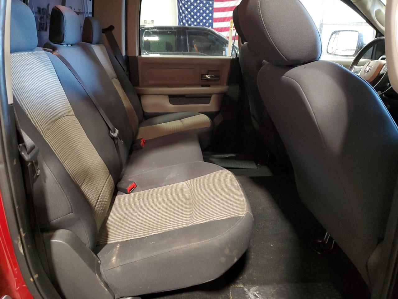 2010 Dodge RAM - Image 10