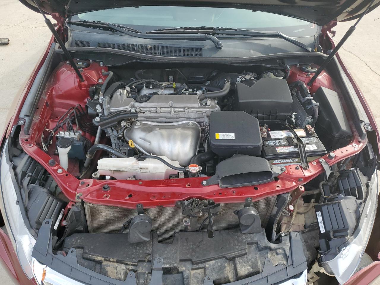 2016 Toyota Camry - Image 13