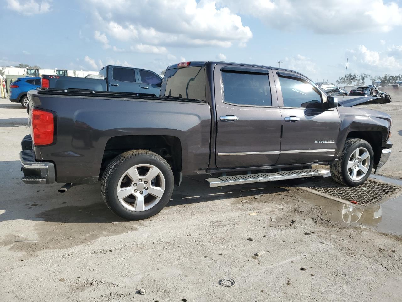 2014 Chevrolet Silverado - Image 3
