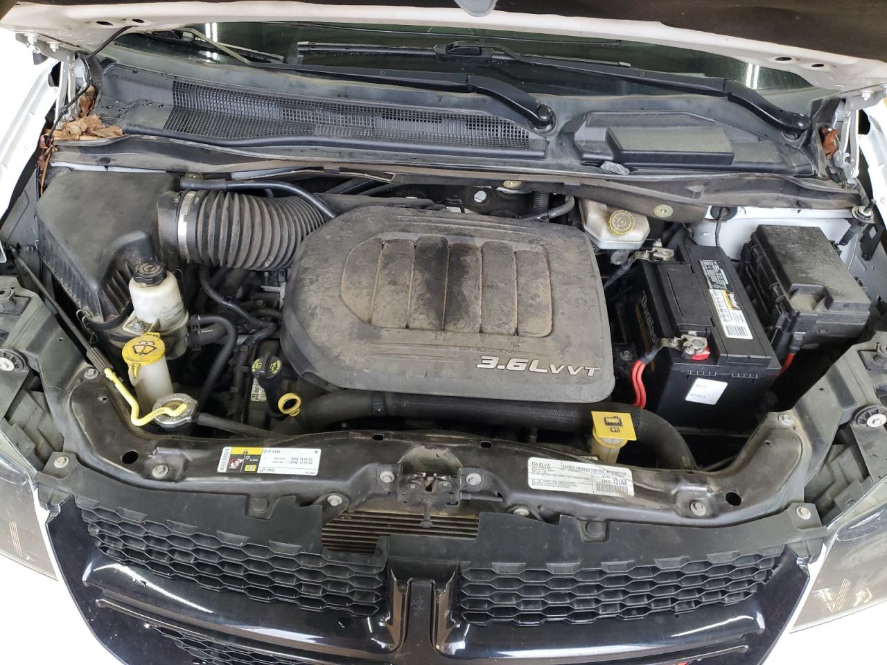 2018 Dodge Caravan - Image 12