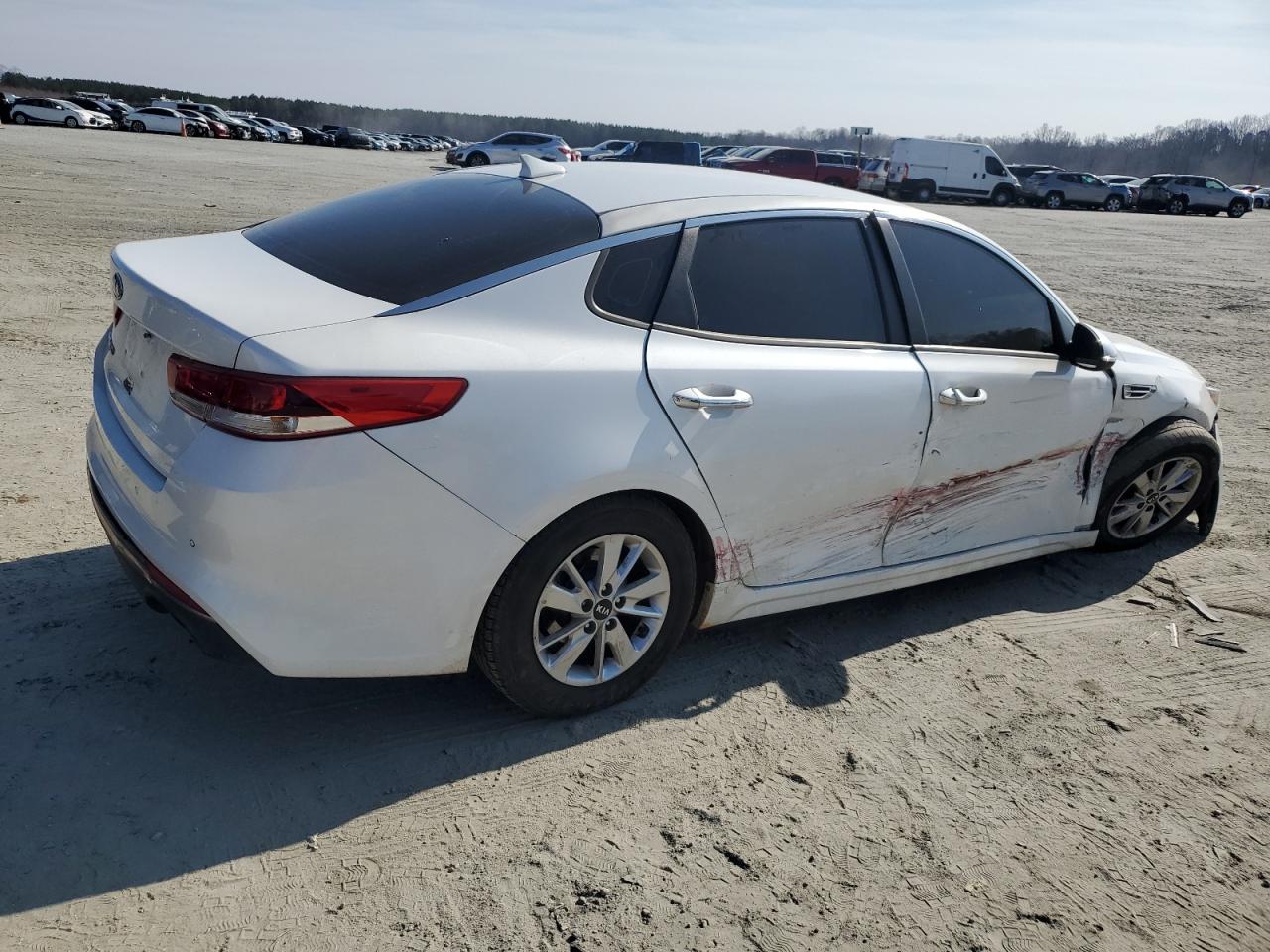 2018 Kia Optima - Image 3