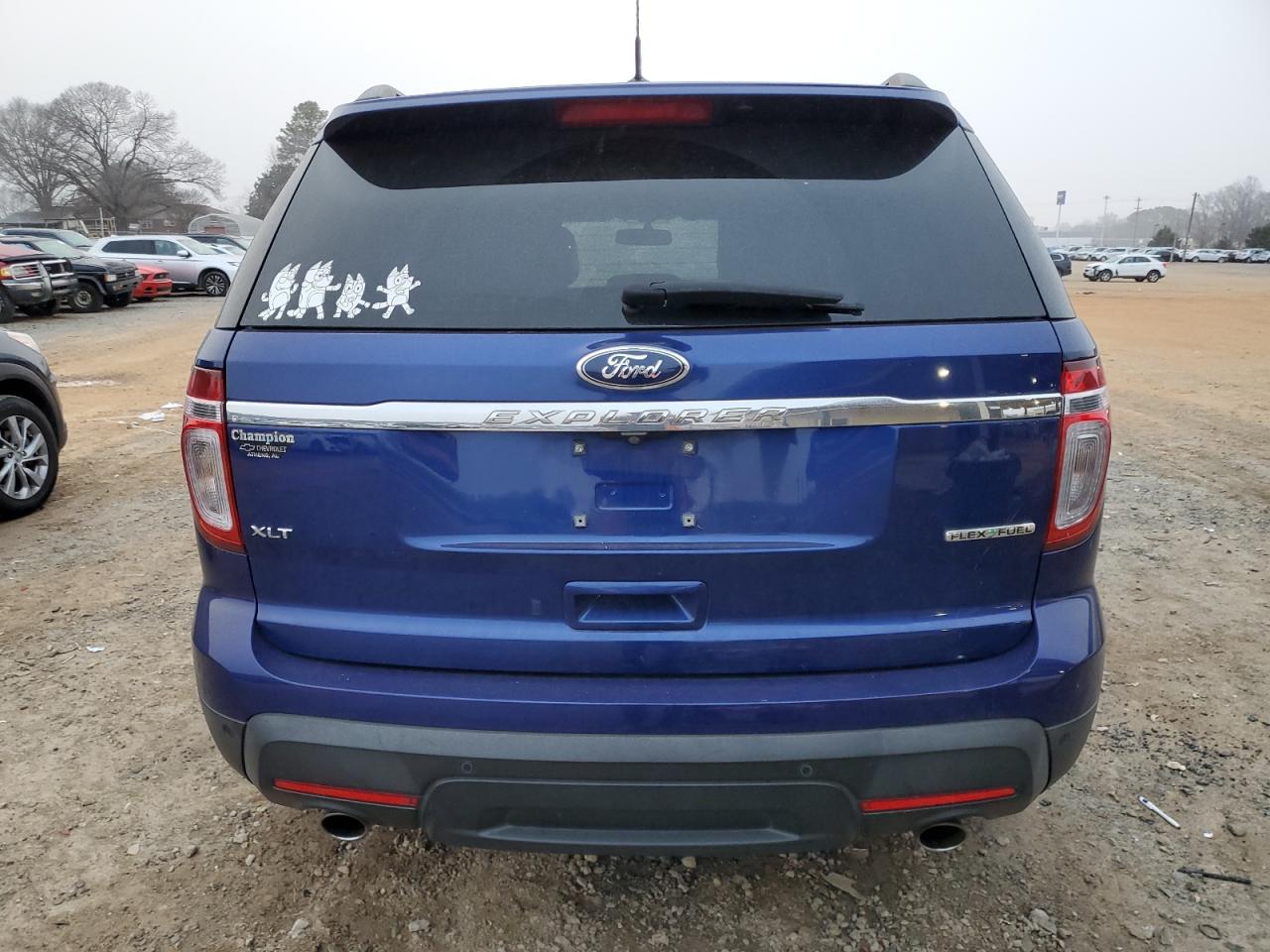 2015 Ford Explorer - Image 6