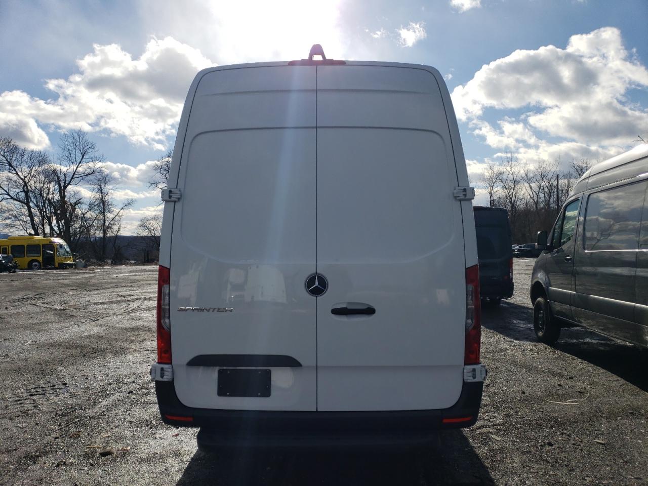 2024 Mercedes-Benz Sprinter - Image 6