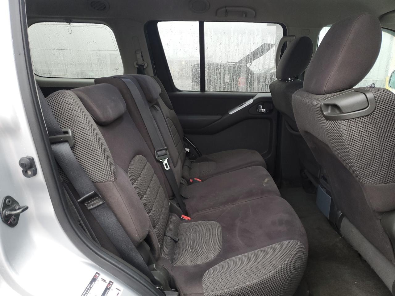 2011 Nissan Pathfinder - Image 12