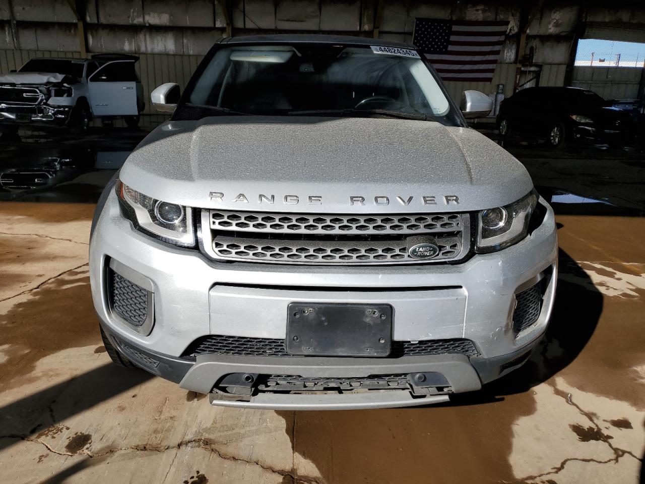 2017 Land Rover Range Rover - Image 5