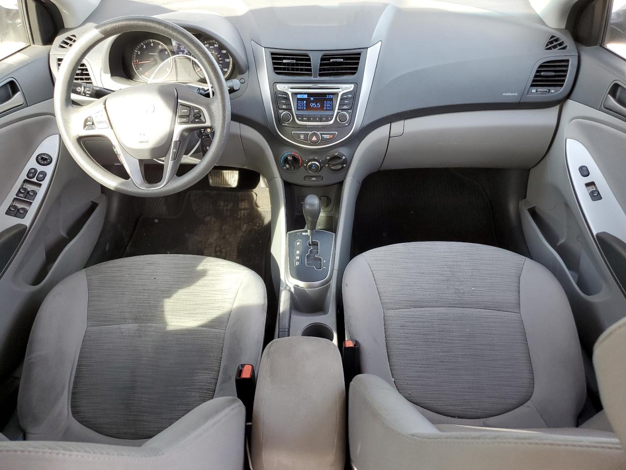 2016 Hyundai Accent - Image 8