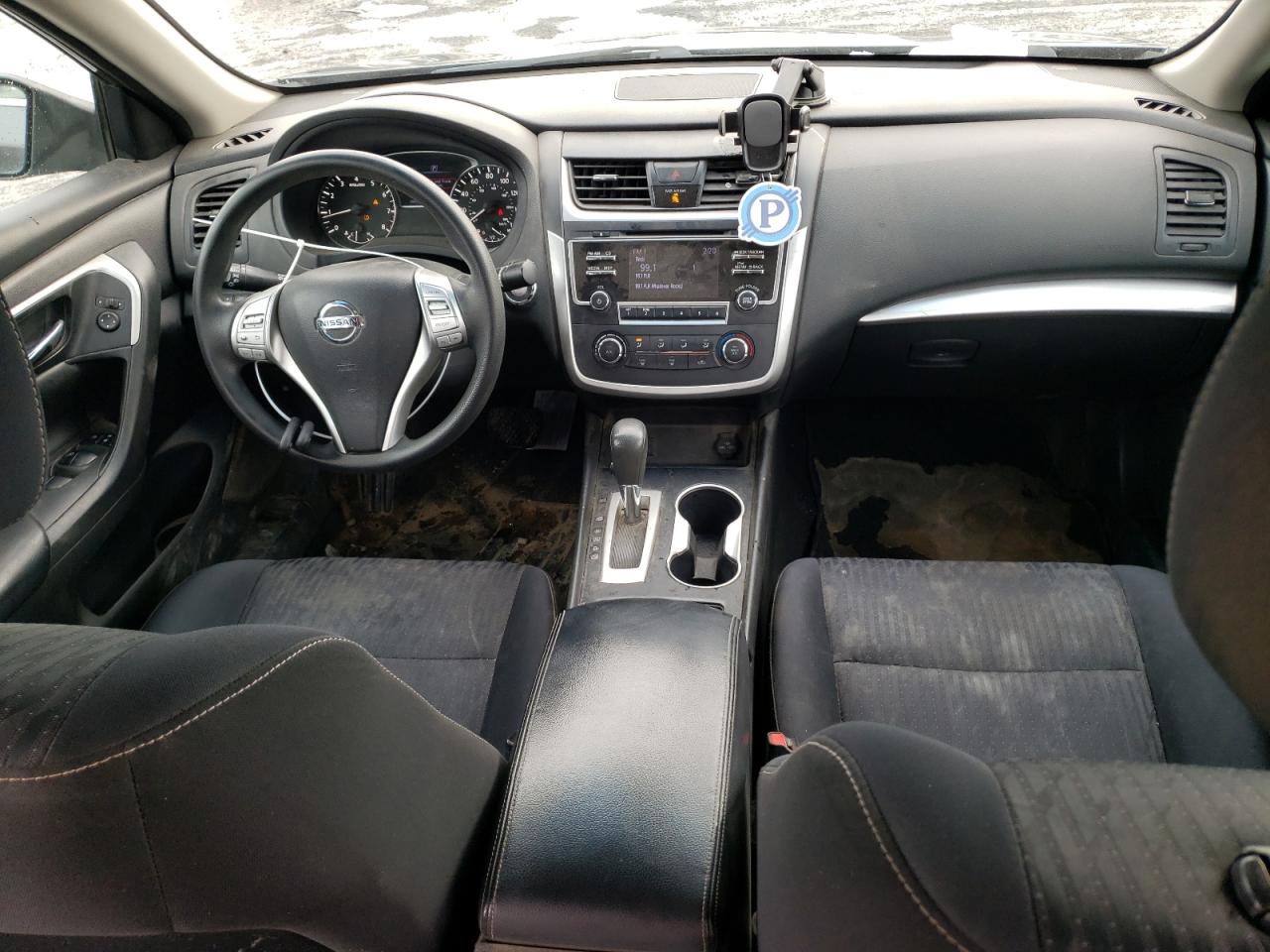 2017 Nissan Altima - Image 8