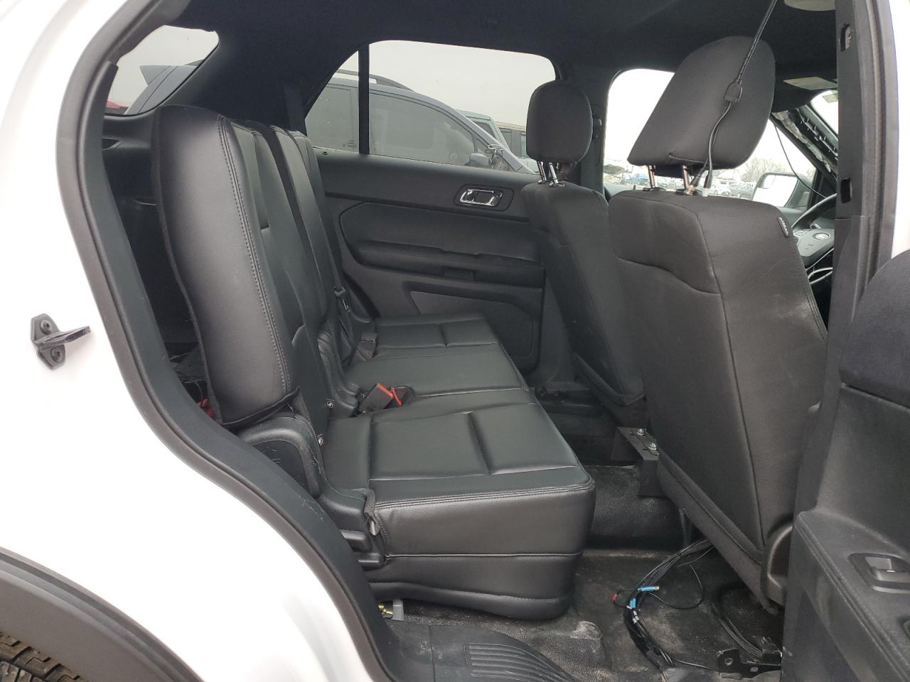 2019 Ford Explorer - Image 10