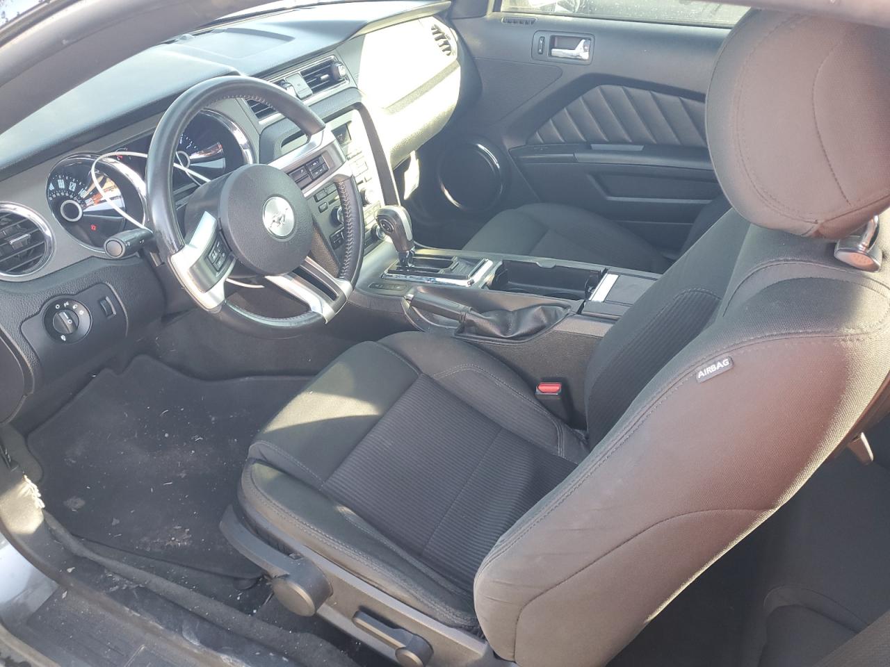 2014 Ford Mustang - Image 8