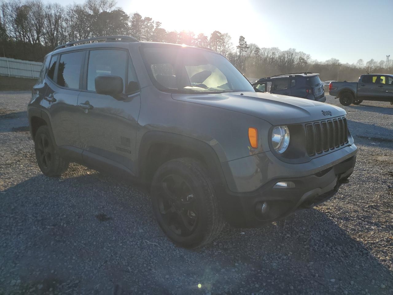 2021 Jeep Renegade - Image 4