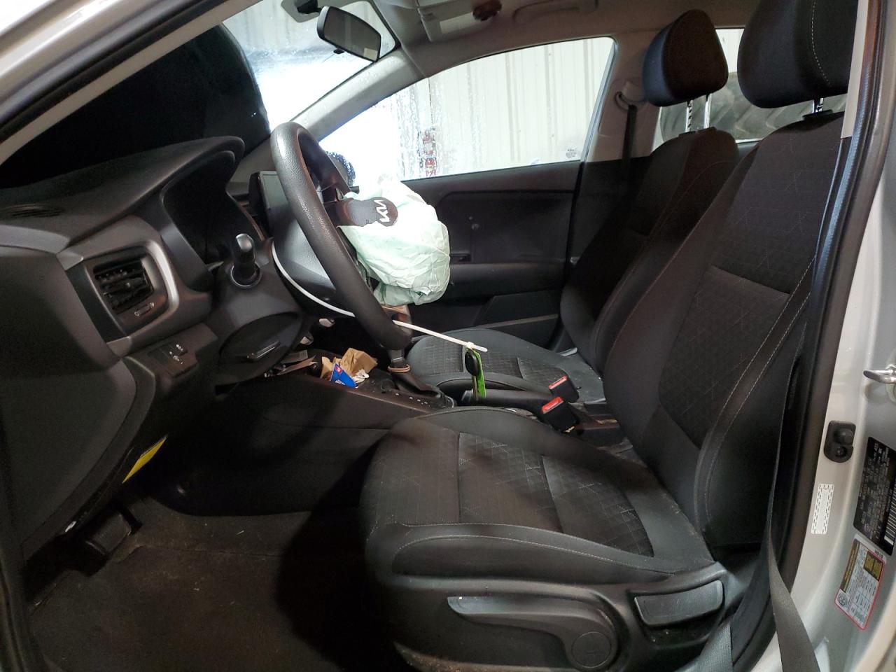 2023 Kia Rio - Image 7