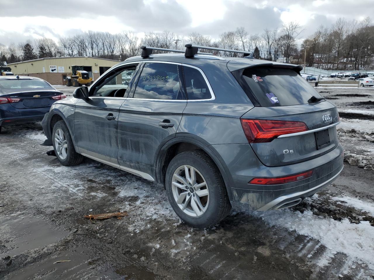 2023 Audi Q5 - Image 2