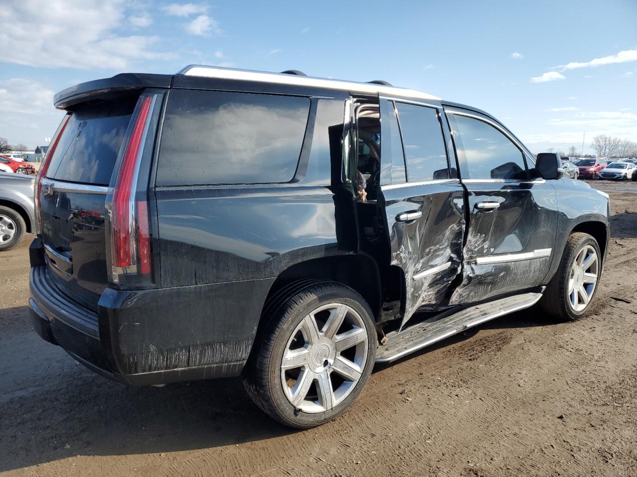 2017 Cadillac Escalade - Image 3