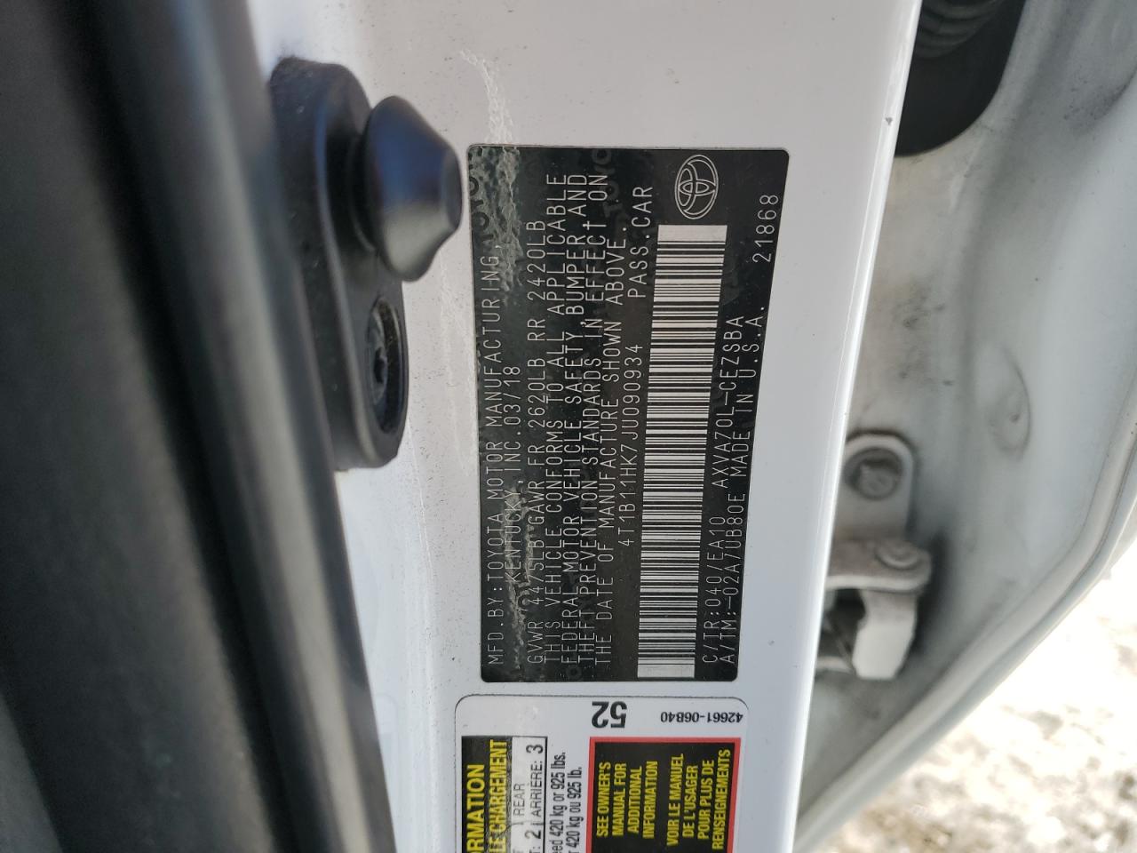 2018 Toyota Camry - Image 12