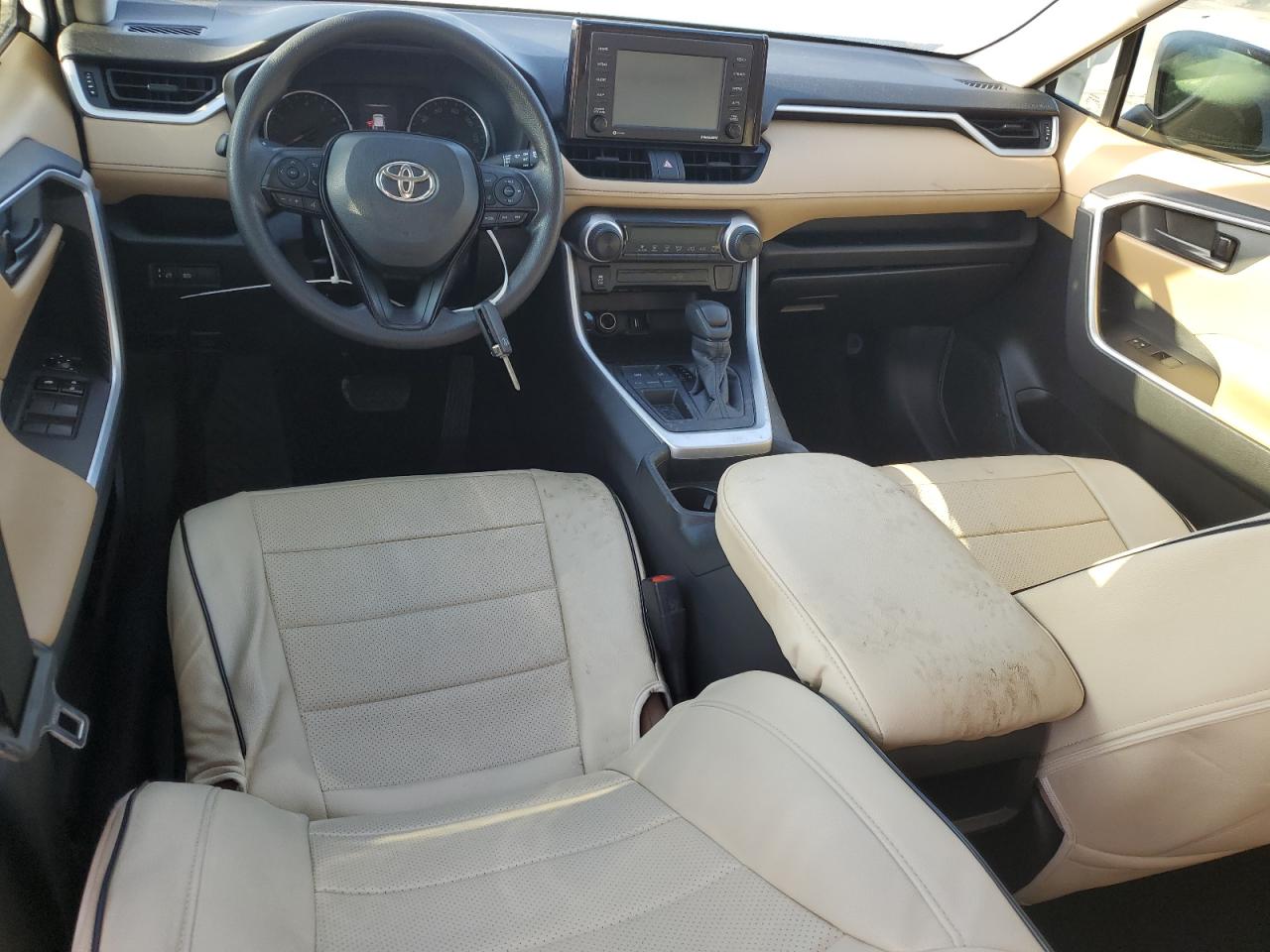 2021 Toyota RAV 4 - Image 8
