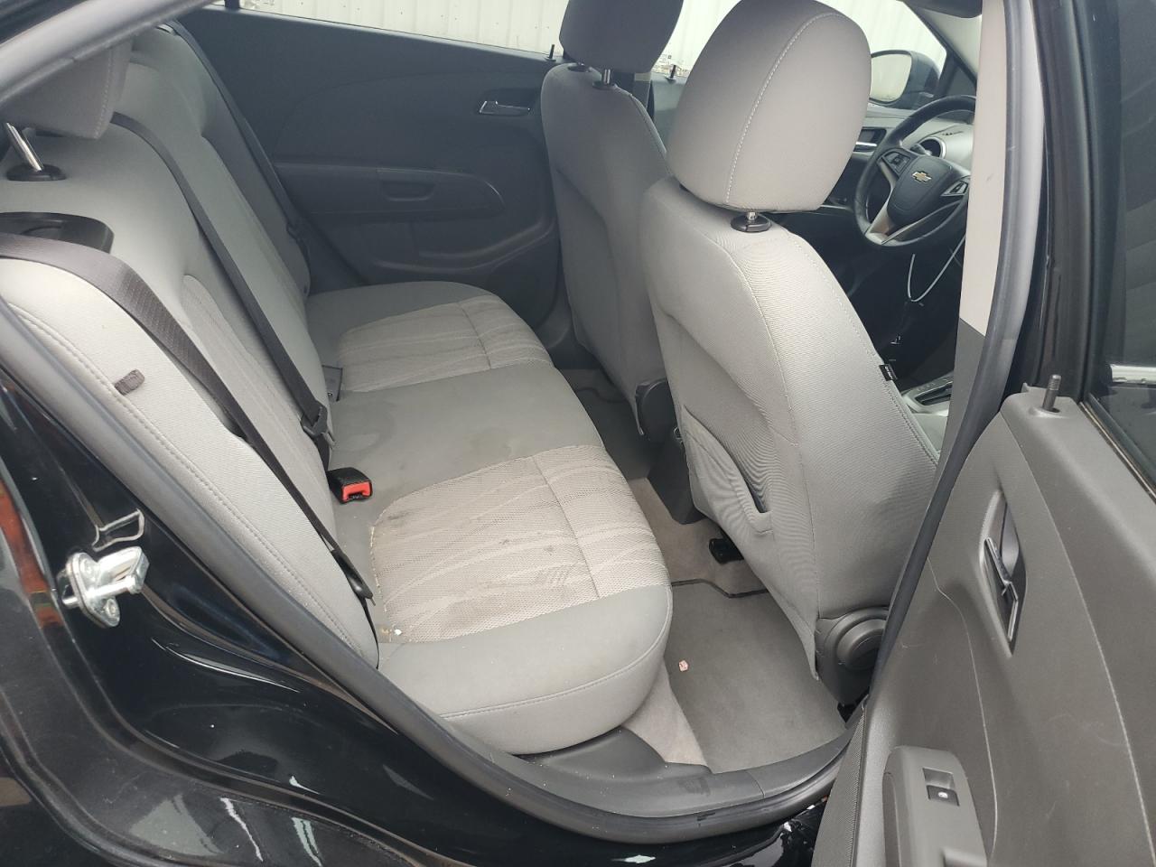 2012 Chevrolet Sonic - Image 10