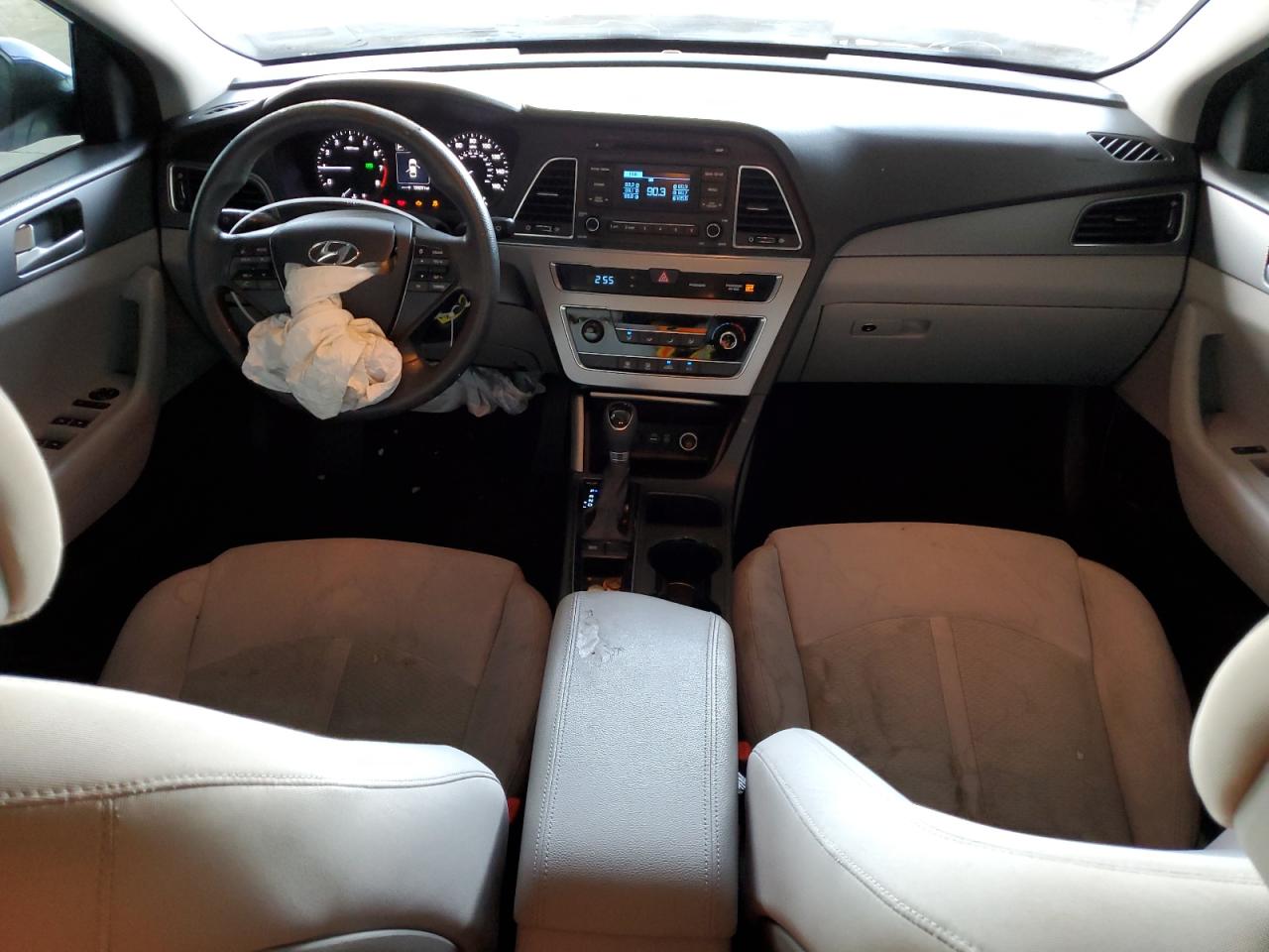 2015 Hyundai Sonata - Image 8