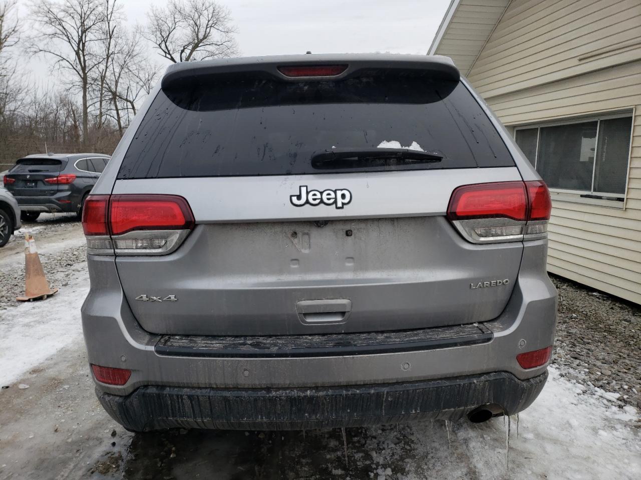 2020 Jeep Grand Cherokee - Image 6