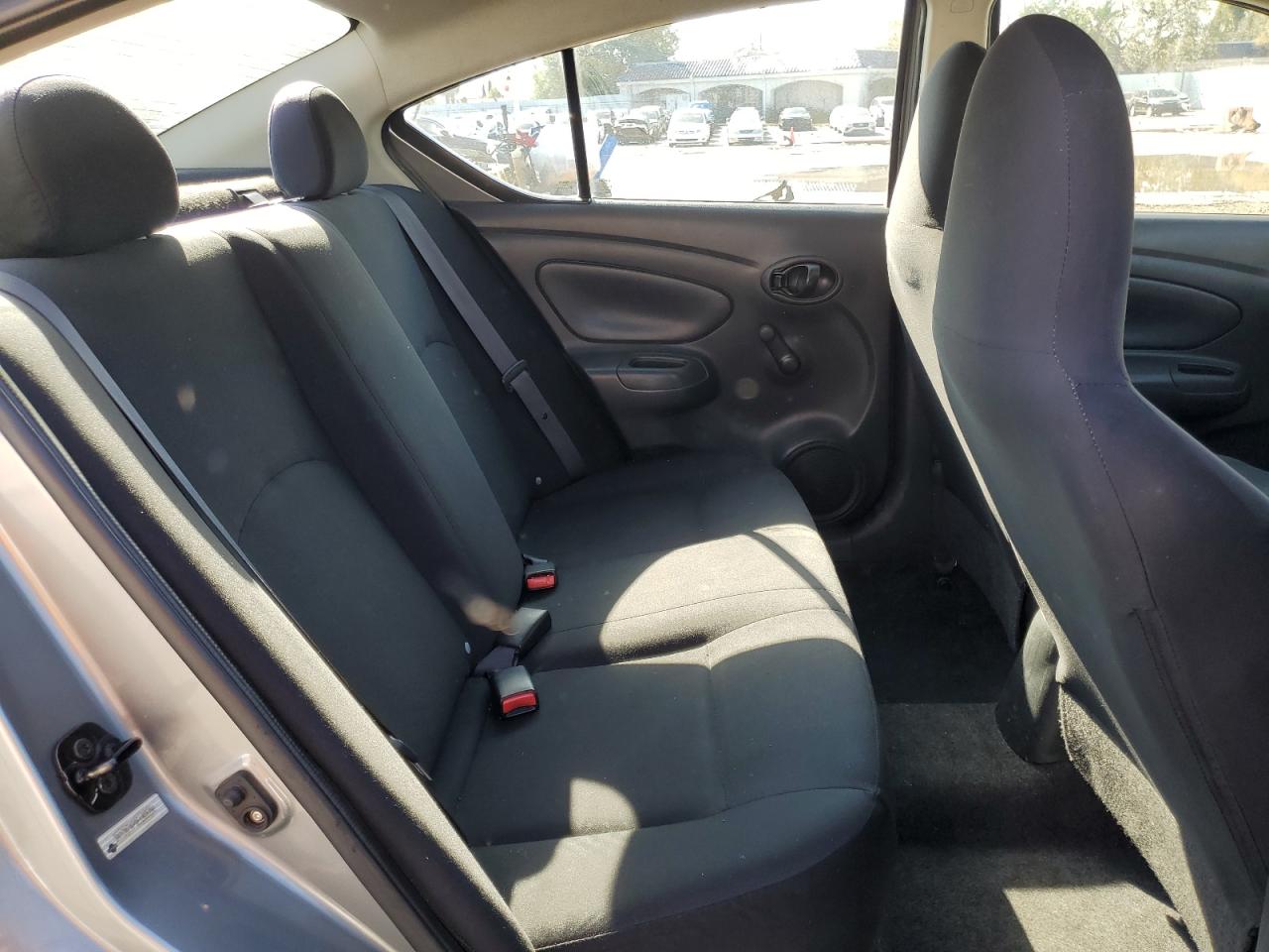 2014 Nissan Versa - Image 10