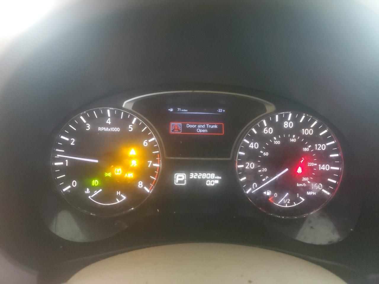 2013 Nissan Altima - Image 9