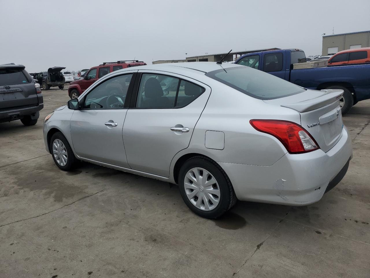 2016 Nissan Versa - Image 2