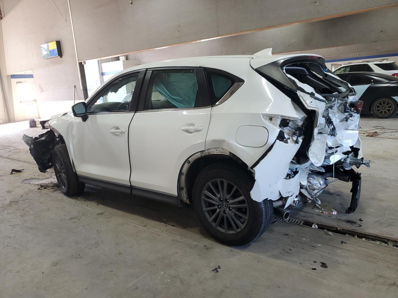 2019 Mazda CX-5 - Image 2