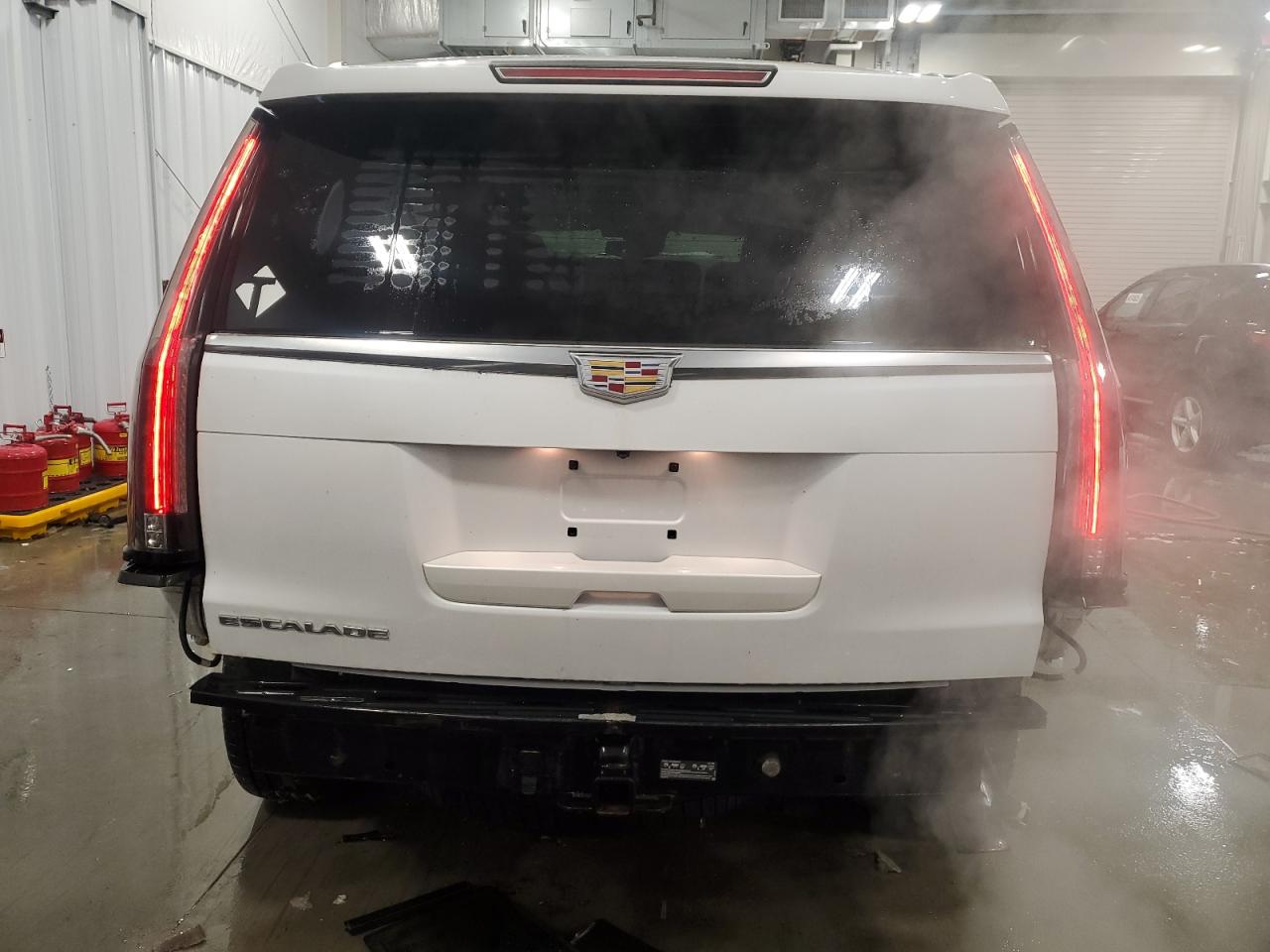 2016 Cadillac Escalade - Image 6