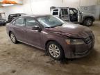 2014 Volkswagen Passat S იყიდება Ham Lake-ში, MN - Front End
