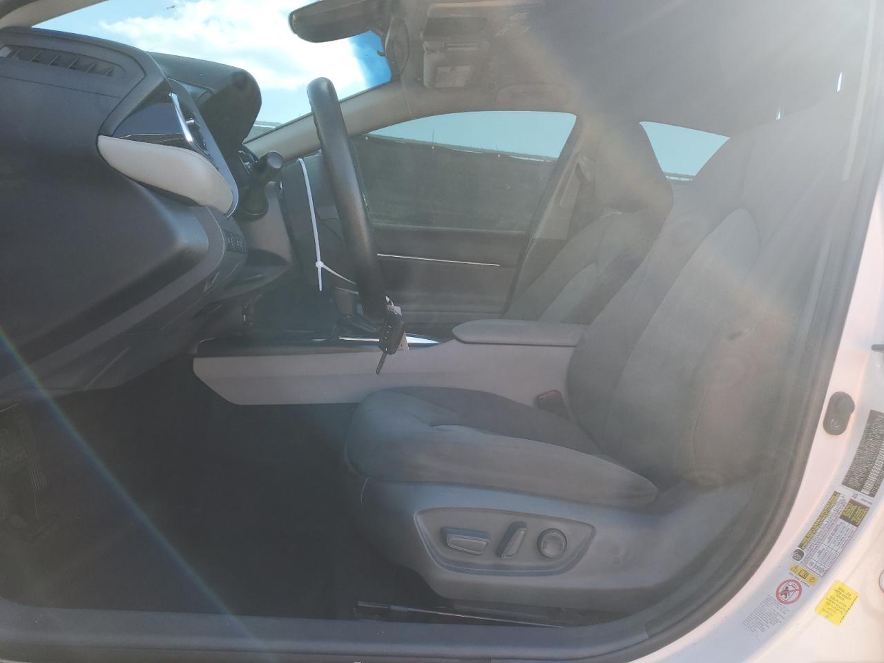 2018 Toyota Camry - Image 7