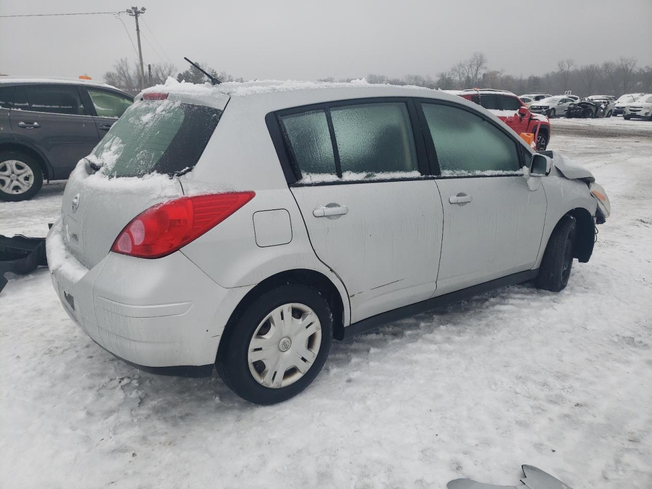 2012 Nissan Versa - Image 3