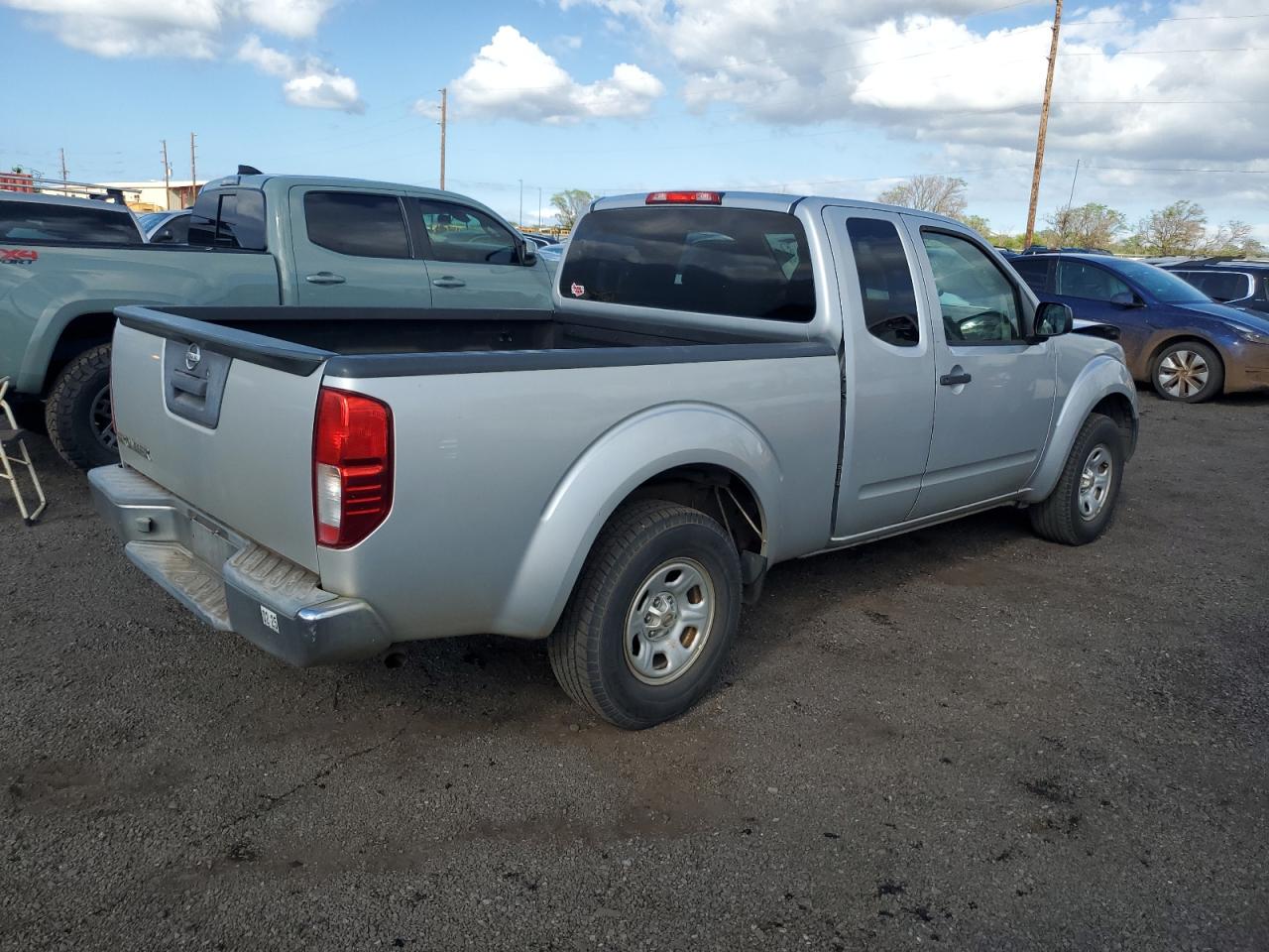 2014 Nissan Navara (Frontier) - Image 3