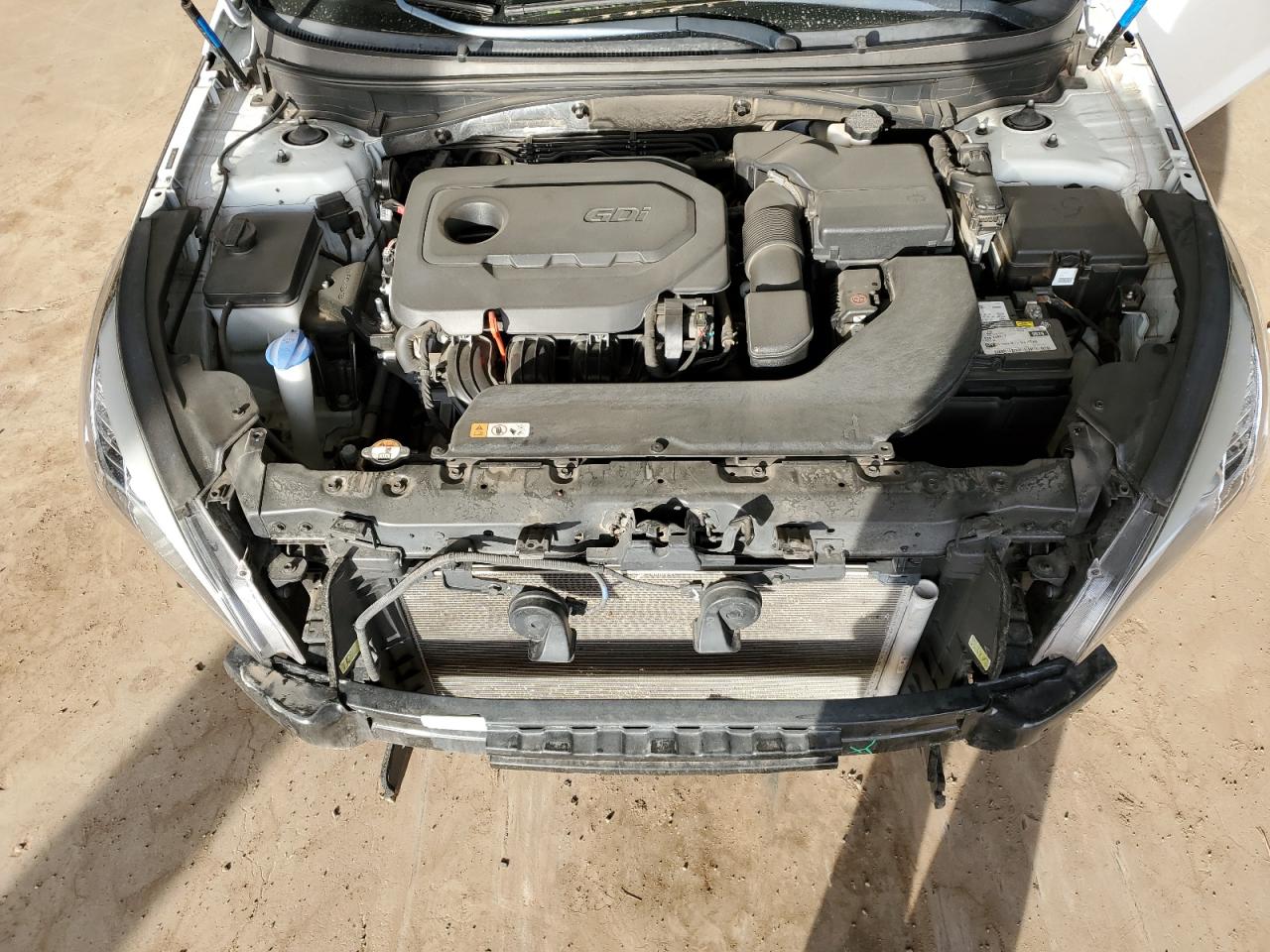 2015 Hyundai Sonata - Image 11