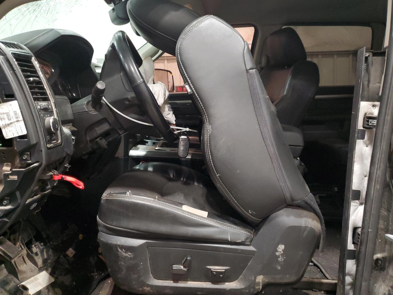 2014 RAM 1500 - Image 7
