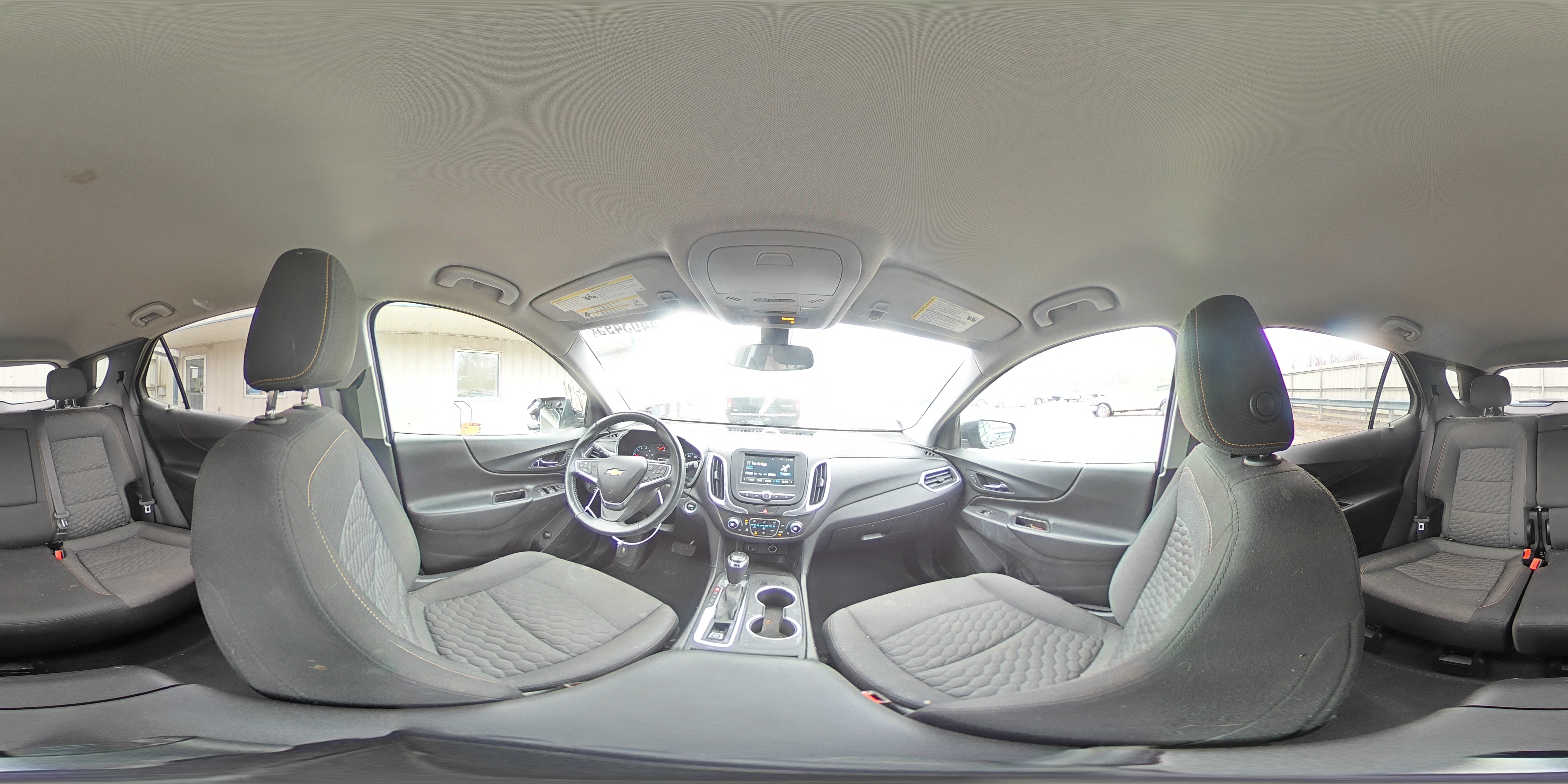 2018 Chevrolet Equinox - Image 15