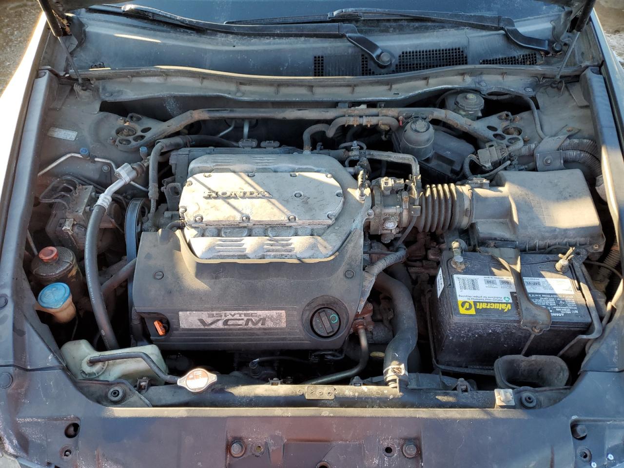 2009 Honda Accord - Image 11