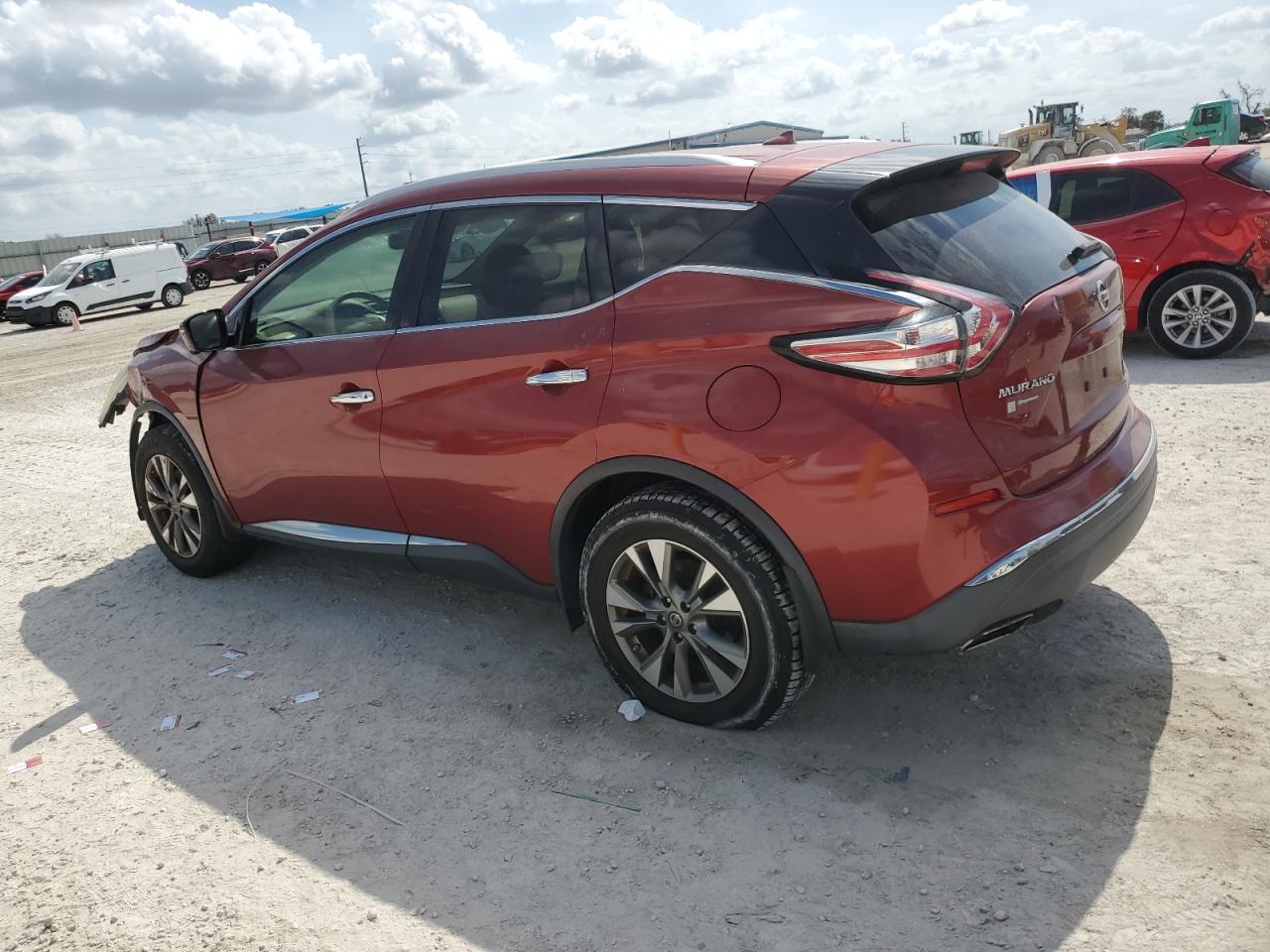 2015 Nissan Murano - Image 2