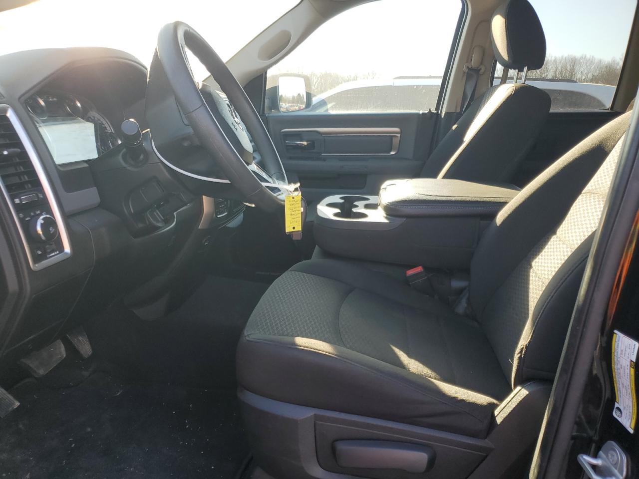 2020 RAM 1500 - Image 7