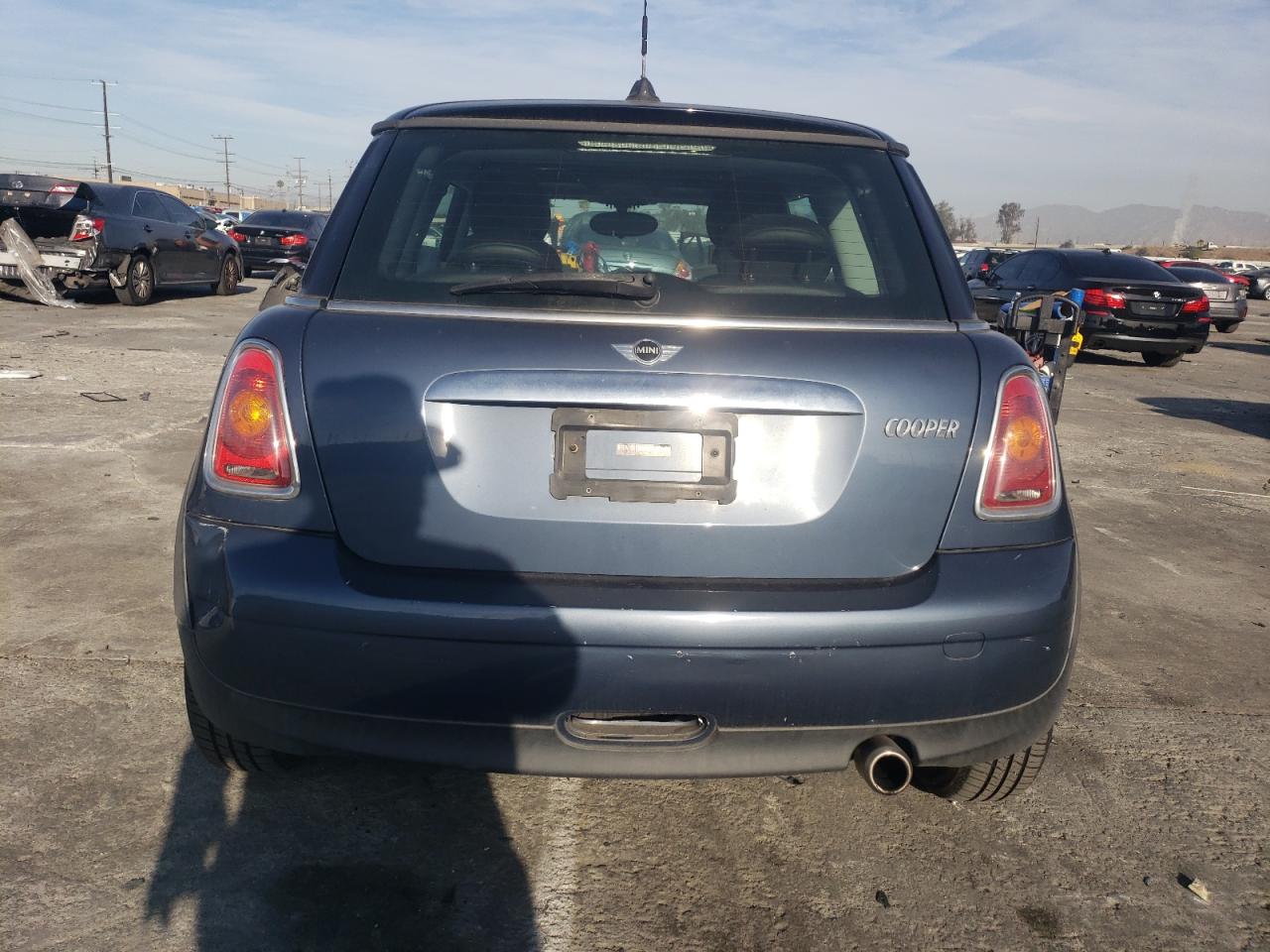 2010 MINI Cooper - Image 6