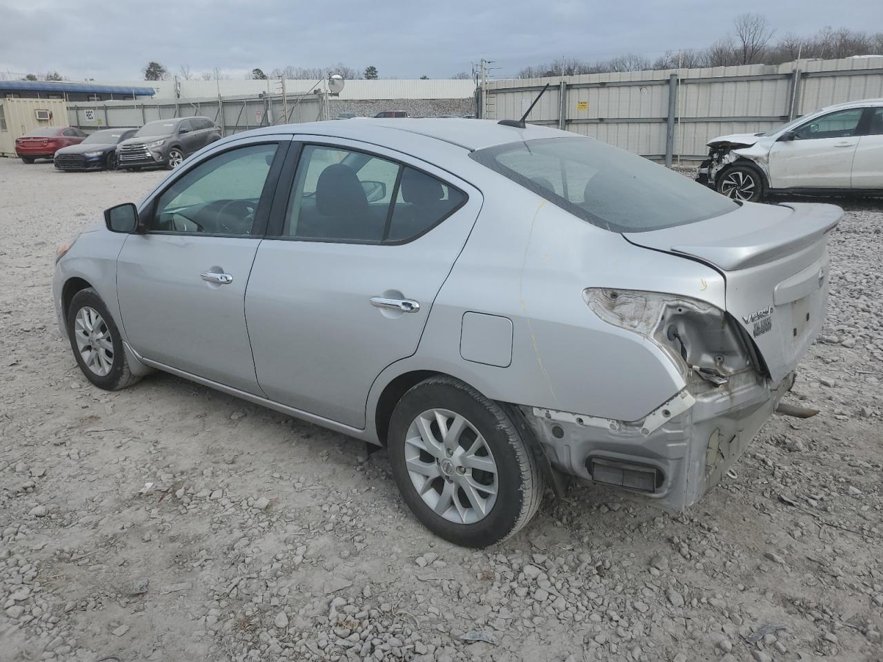 2019 Nissan Versa - Image 2
