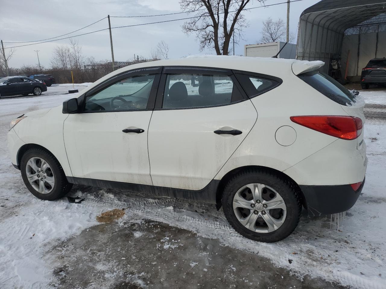2011 Hyundai Tucson - Image 2