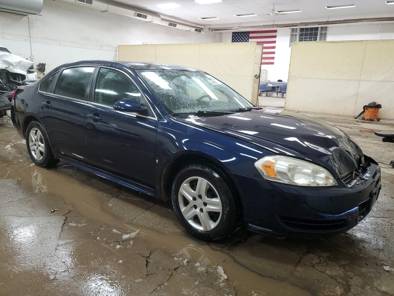 2010 Chevrolet Impala - Image 4
