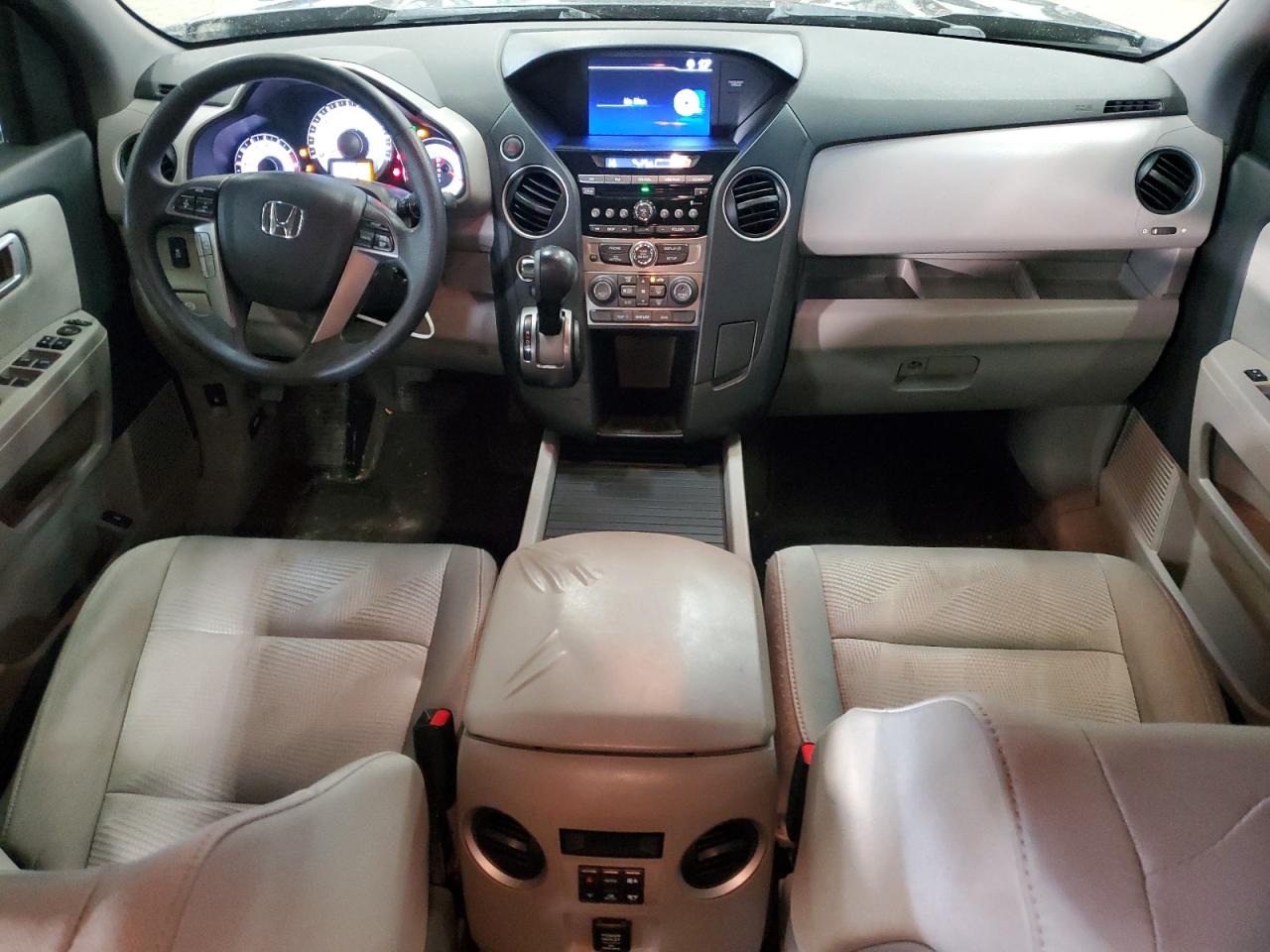 2015 Honda Pilot - Image 8