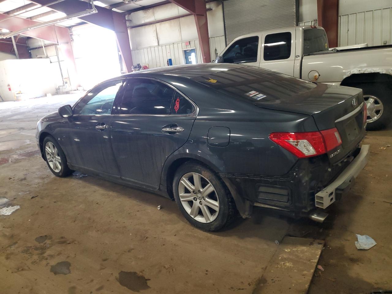 2008 Lexus ES - Image 2