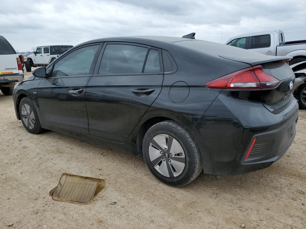 2017 Hyundai IONIQ - Image 2