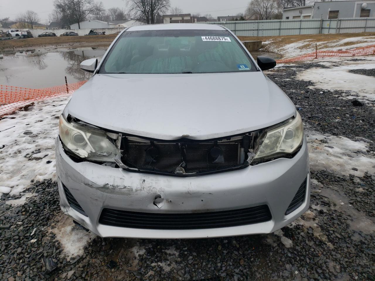 2012 Toyota Camry - Image 5