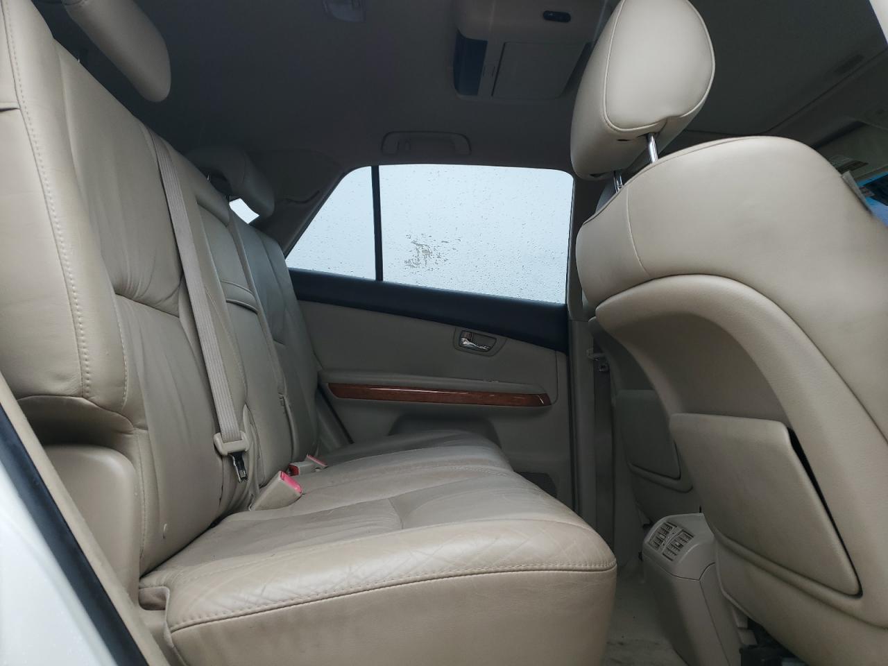 2007 Lexus RX - Image 11