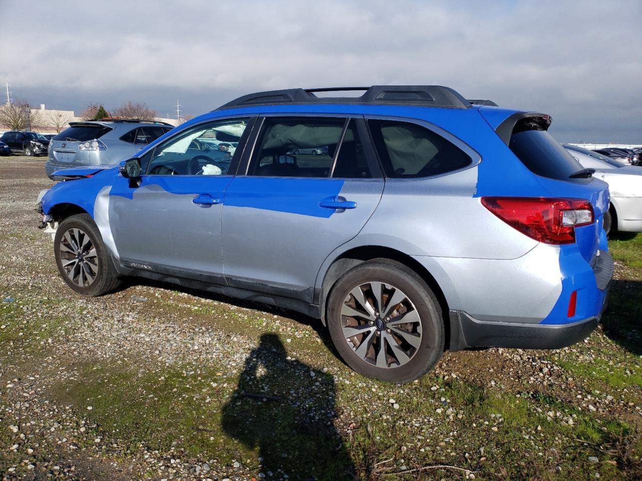 2015 Subaru Outback - Image 2