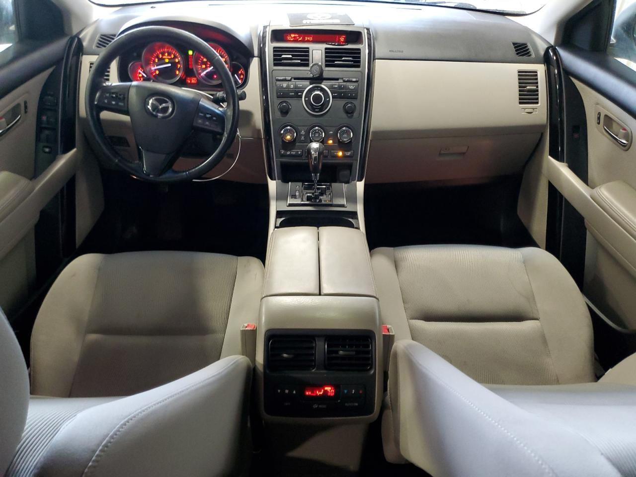 2011 Mazda CX-9 - Image 8