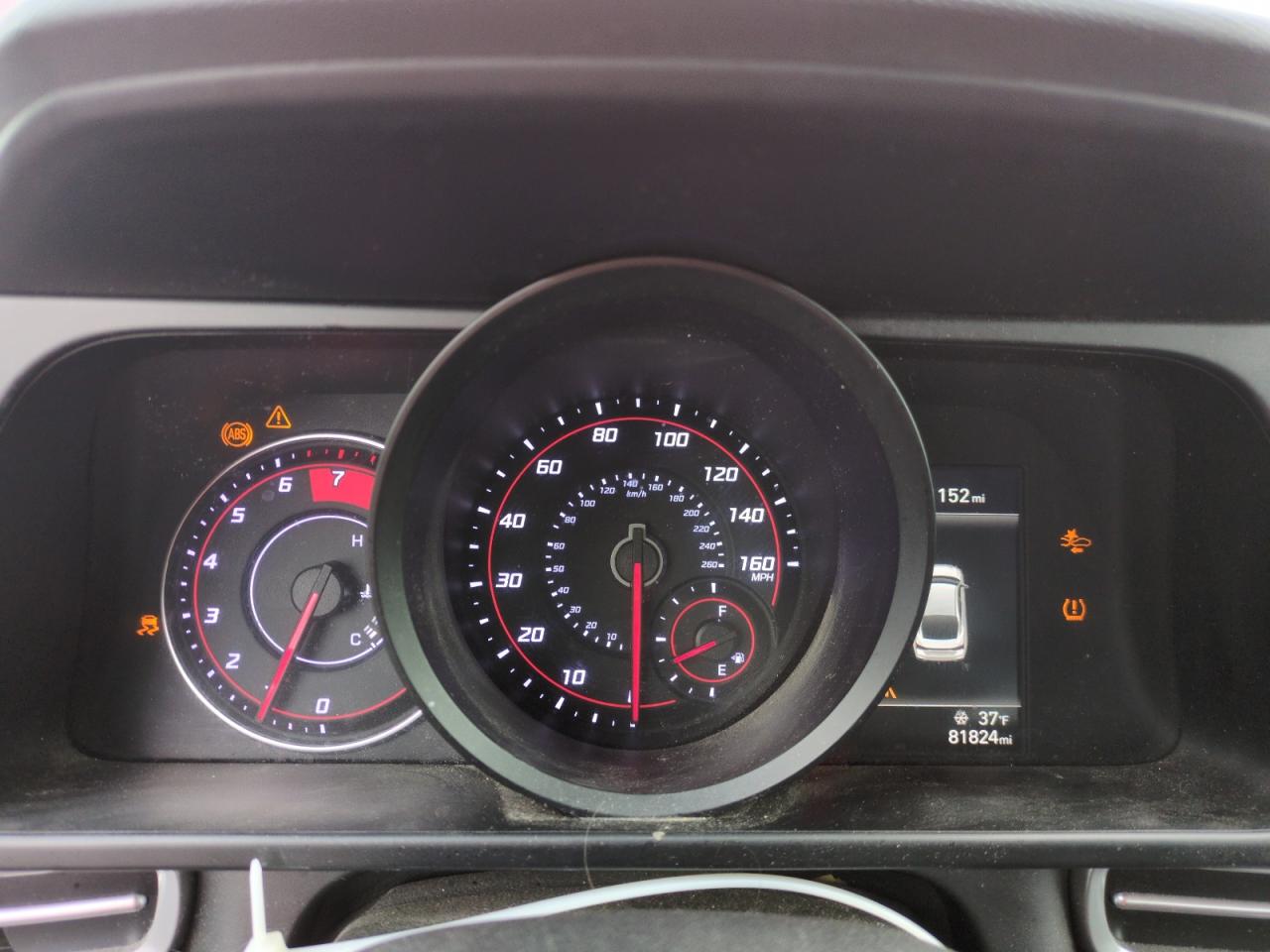 2021 Hyundai Elantra - Image 9